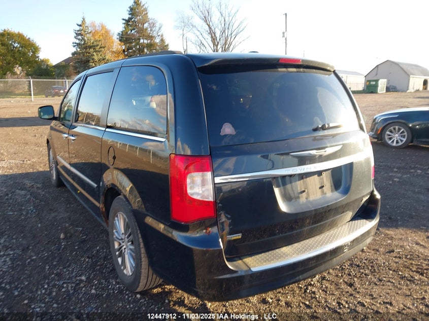 Vin: 2c4rc1cg6er205154, lot: 2831723, chrysler lebaron town and country 20143
