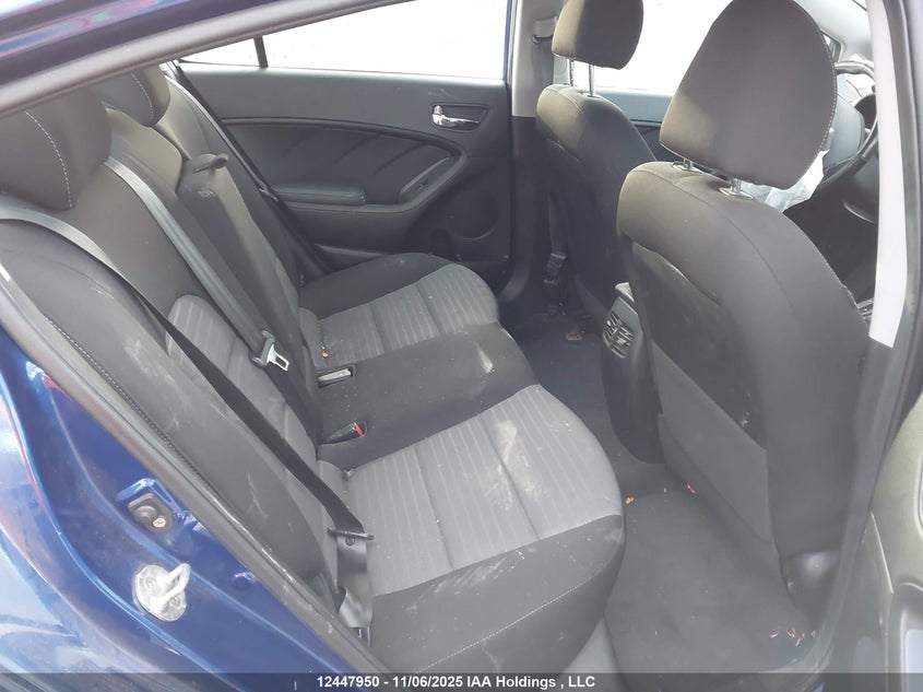 2018 Kia Forte Ex VIN: 3KPFL4A88JE271037 Lot: 12447950