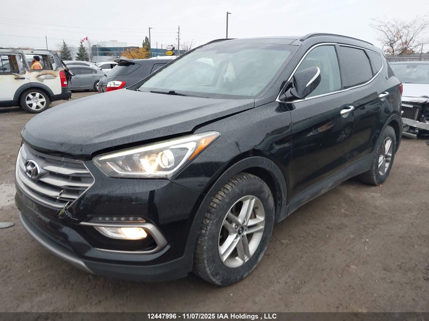5NMZUDLB8JH060349 2018 HYUNDAI SANTA FE photo no. 2