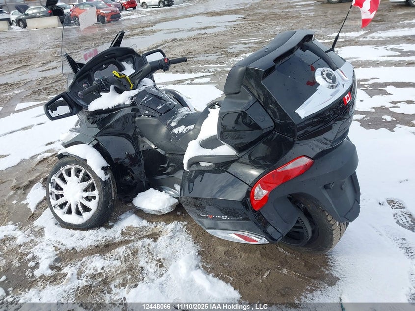 2016 Can-Am Spyder Roadster Rt/Rt-S/Ltd/Sp Series VIN: 2BXNBDD24GV004773 Lot: 12448066