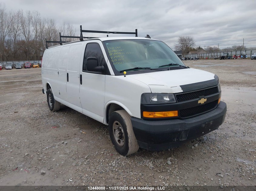 1GCWGBFP6K1291932 2019 Chevrolet Express G2500 auction photo 1