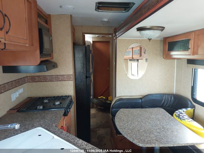 1NL1GTU28E1112313 2014   photo no. 5