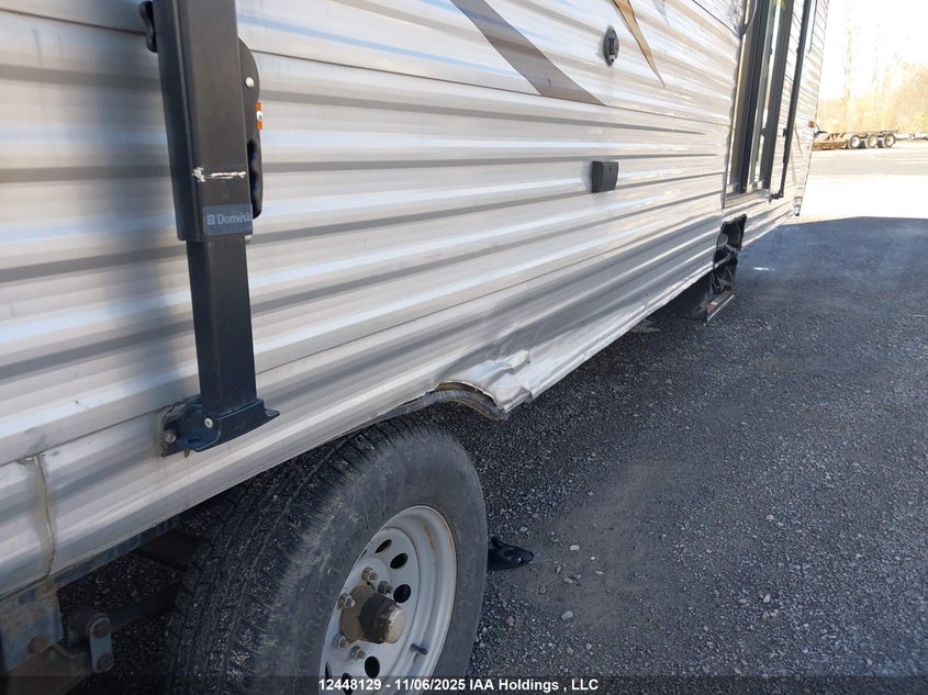 1NL1GTU28E1112313 2014   photo no. 7