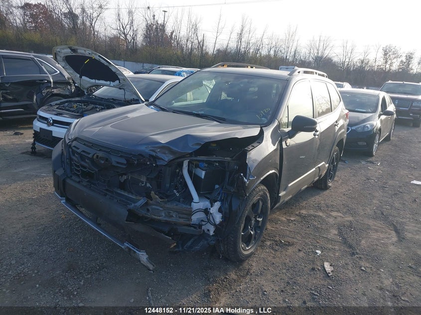 JF2SKEHC3RH530736 2024 SUBARU FORESTER photo no. 2
