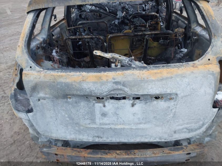 2006 Toyota Corolla Matrix Xr VIN: 2T1KR32E26C568435 Lot: 12448178