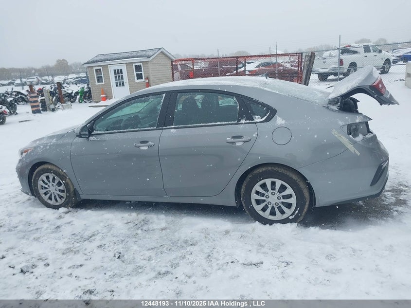3KPF24AD6ME399300 2021 KIA FORTE photo no. 15