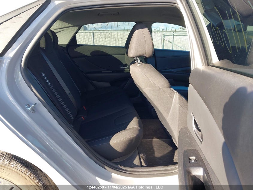 KMHLM4AG9MU111600 2021 HYUNDAI ELANTRA photo no. 8