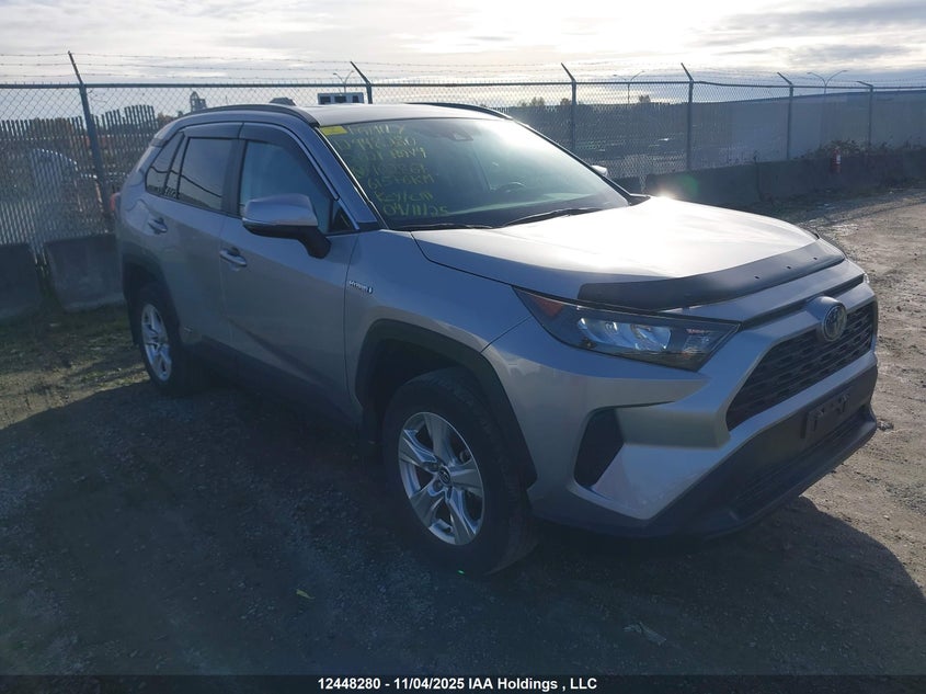 2T3BWRFV2MW102867 2021 Toyota Rav4 Le auction photo 1