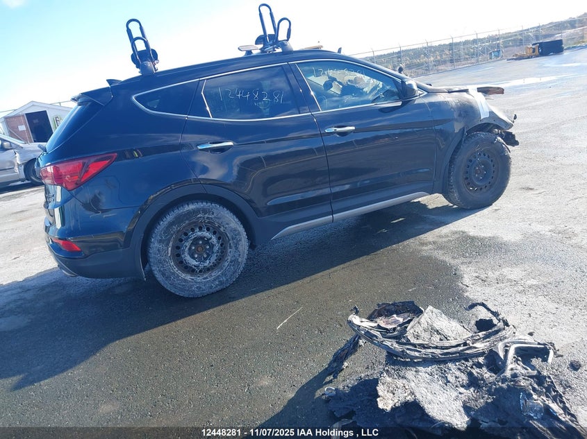 5XYZUDLA5HG392745 2017 HYUNDAI SANTA FE photo no. 4