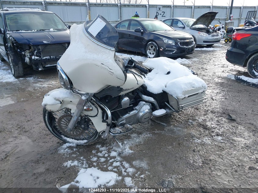 5HD1FMM198Y707292 2008 HARLEY-DAVIDSON ELECTRA GLIDE photo no. 2