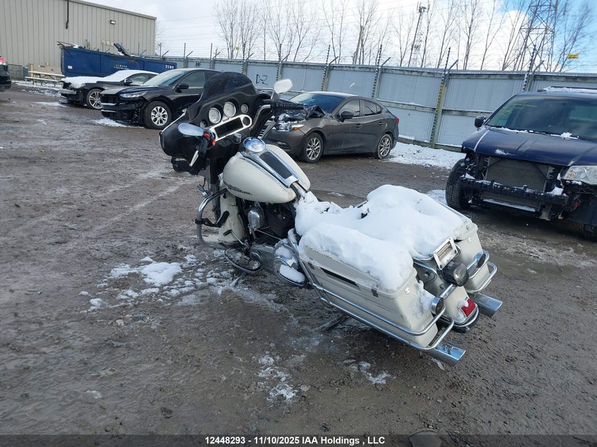 5HD1FMM198Y707292 2008 HARLEY-DAVIDSON ELECTRA GLIDE photo no. 3