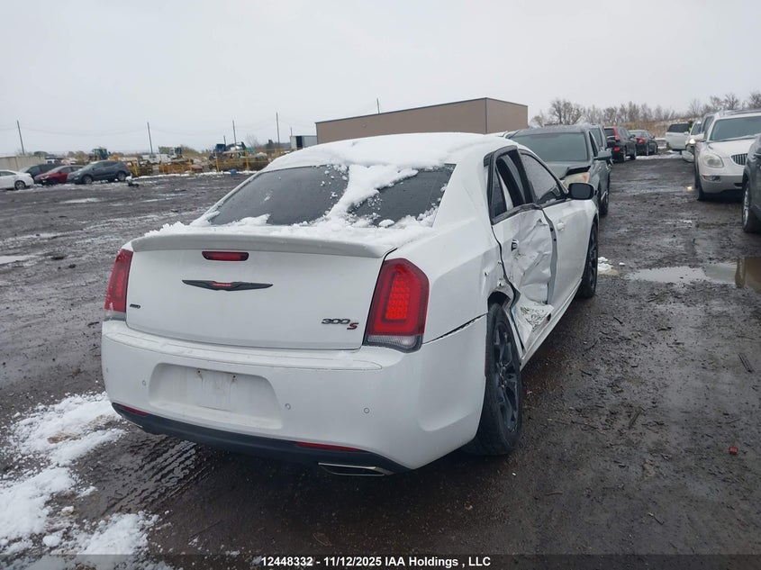 2C3CCAGG9MH602690 2021 CHRYSLER 300 photo no. 4