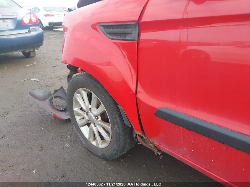 KNDJT2A60C7369723 2012 KIA SOUL photo no. 18