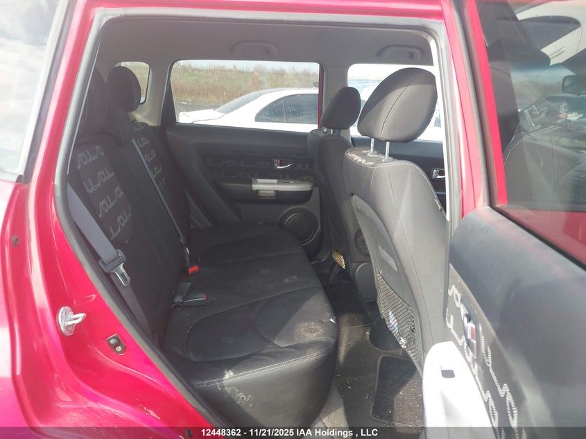 KNDJT2A60C7369723 2012 KIA SOUL photo no. 8