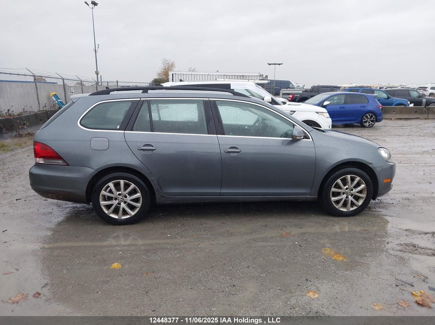 3VWPX7AJ2CM686437 2012 VOLKSWAGEN JETTA photo no. 13