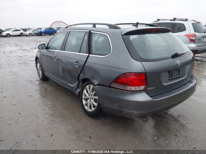 3VWPX7AJ2CM686437 2012 VOLKSWAGEN JETTA photo no. 3