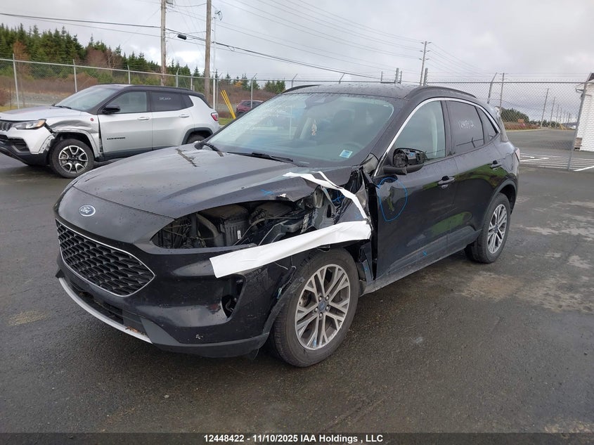 1FMCU9H66MUA72376 2021 FORD ESCAPE photo no. 21