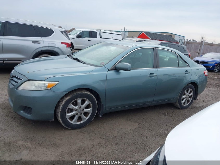4T1BF3EK1BU702497 2011 TOYOTA CAMRY photo no. 14