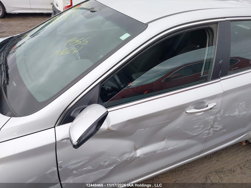 KMHH35LE6JU058764 2018 HYUNDAI ELANTRA photo no. 18