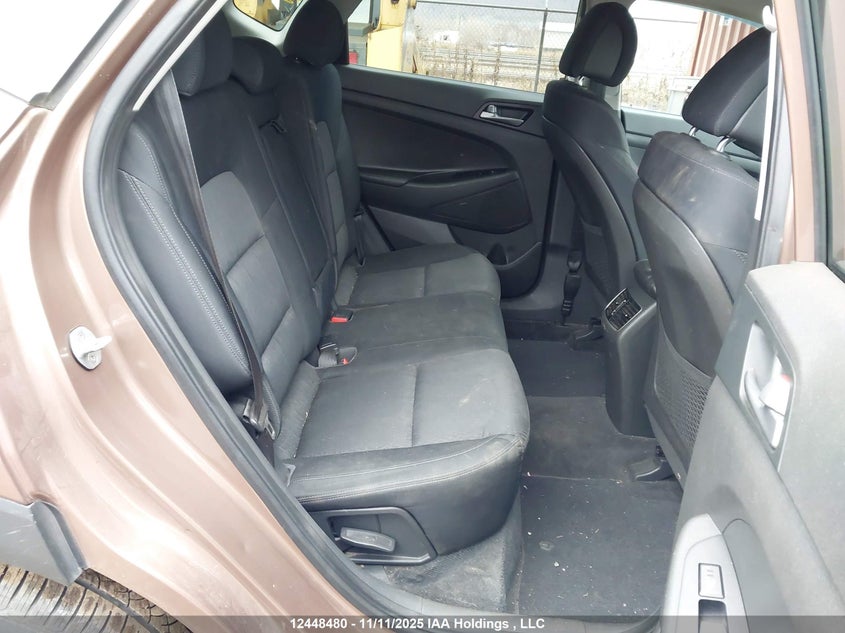 2016 Hyundai Tucson Limited/Sport And Eco/Se VIN: KM8J3CA46GU083107 Lot: 12448480