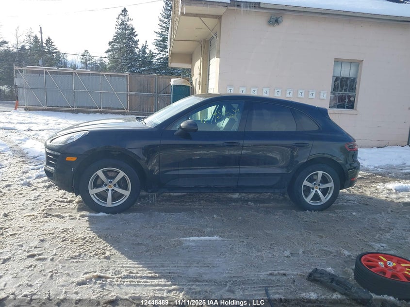 2018 Porsche Macan VIN: WP1AA2A59JLB21874 Lot: 12448489