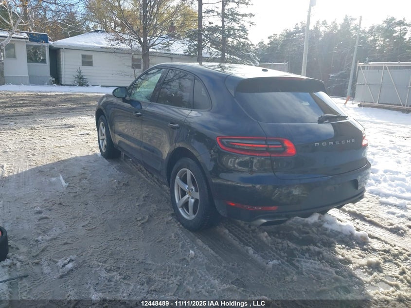 WP1AA2A59JLB21874 2018 PORSCHE MACAN photo no. 3