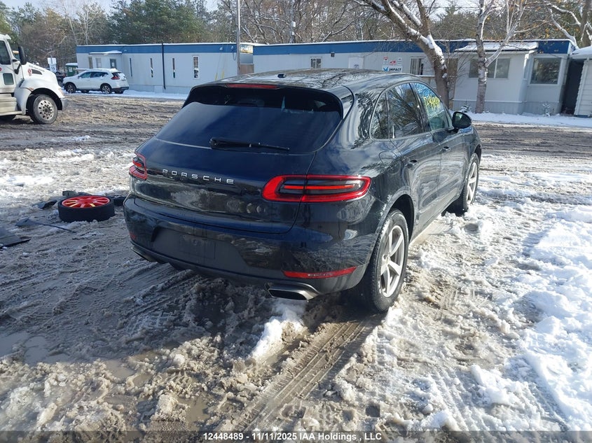 WP1AA2A59JLB21874 2018 PORSCHE MACAN photo no. 4