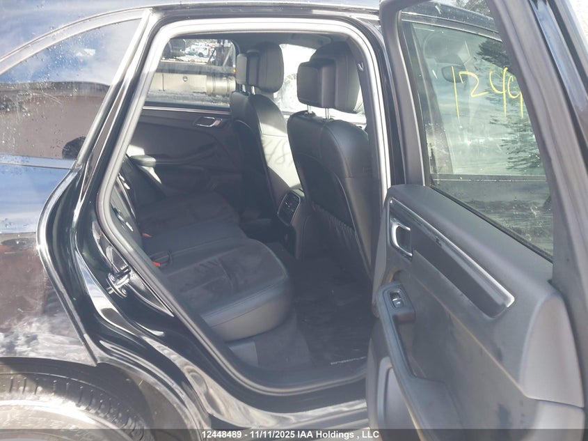 2018 Porsche Macan VIN: WP1AA2A59JLB21874 Lot: 12448489