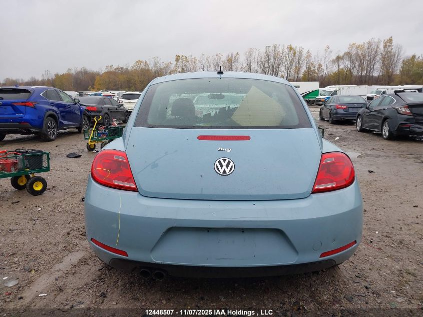 2012 Volkswagen Beetle 2.5L Comfortline/2.5L Highline/Premiere/Premiere+ VIN: 3VWJX7AT0CM626244 Lot: 12448507