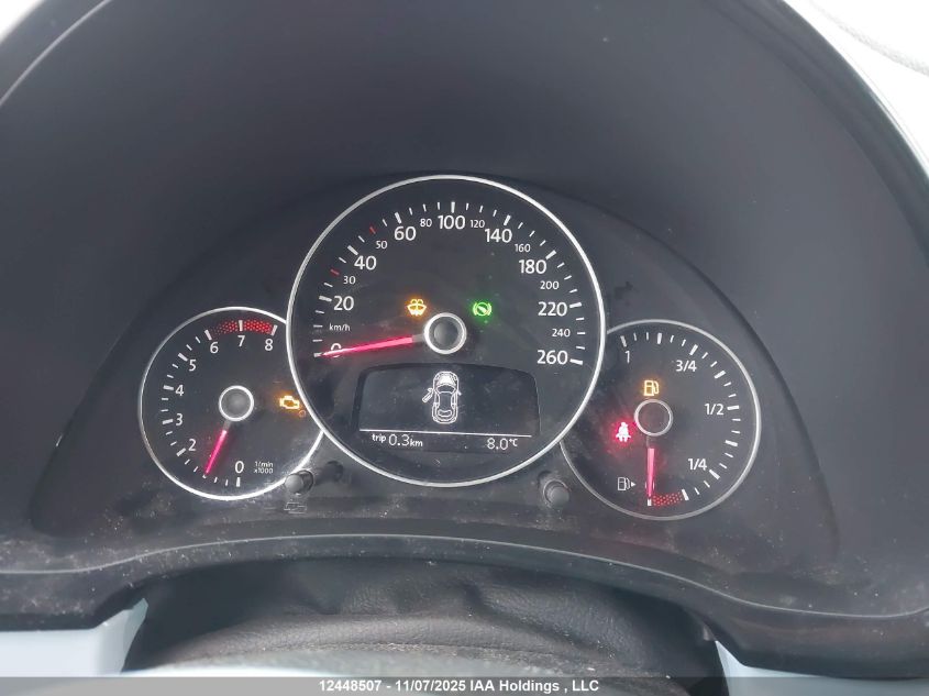 2012 Volkswagen Beetle 2.5L Comfortline/2.5L Highline/Premiere/Premiere+ VIN: 3VWJX7AT0CM626244 Lot: 12448507