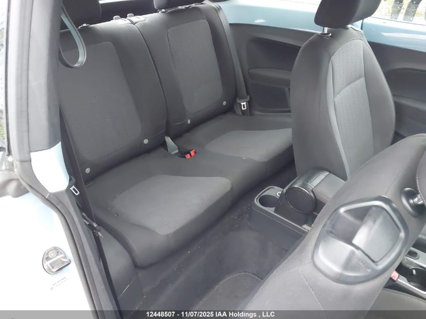 2012 Volkswagen Beetle 2.5L Comfortline/2.5L Highline/Premiere/Premiere+ VIN: 3VWJX7AT0CM626244 Lot: 12448507