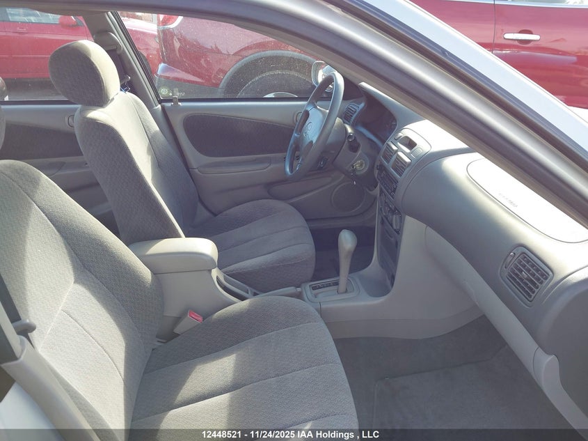 2T1BR12E01C823144 2001 TOYOTA COROLLA photo no. 5