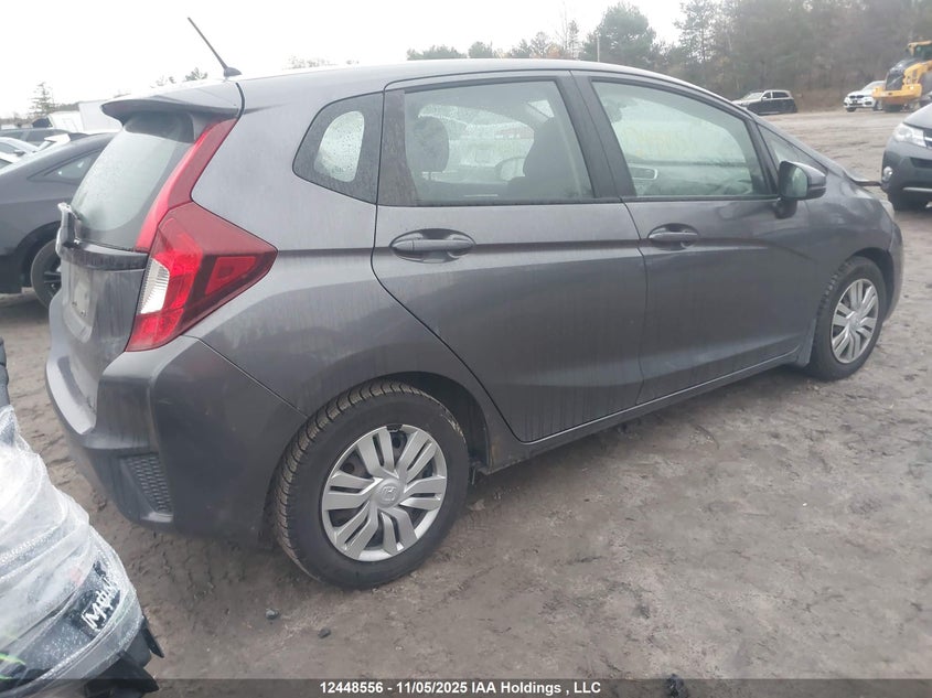 3HGGK5H55HM102152 2017 HONDA FIT photo no. 4