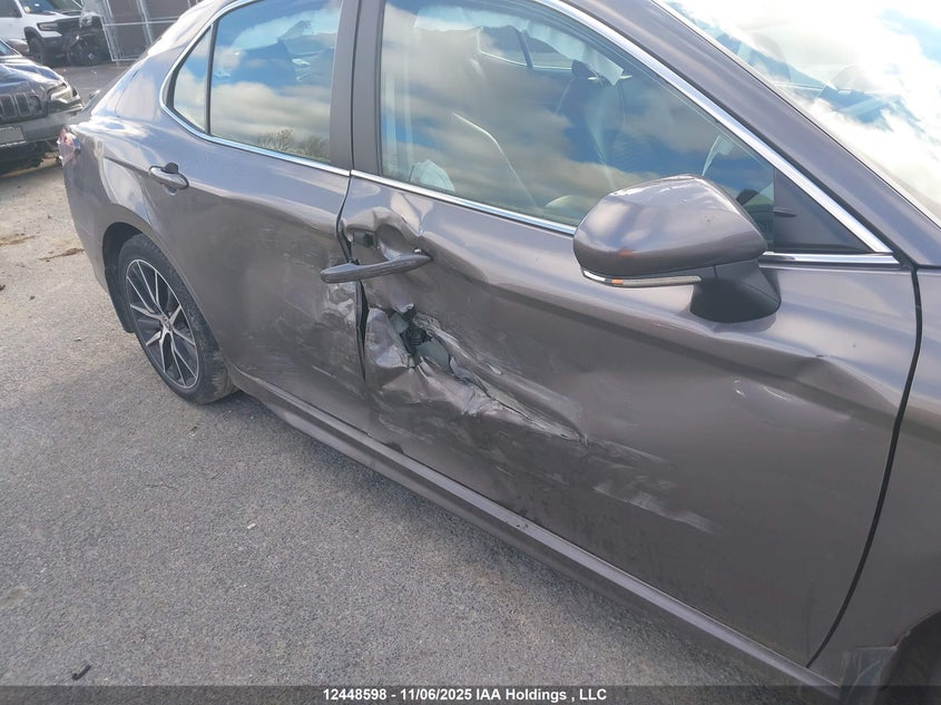 4T1B21HK0PU018611 2023 TOYOTA CAMRY photo no. 6