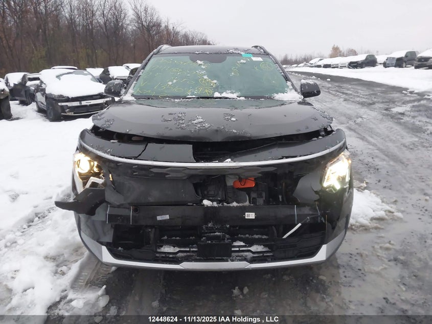 KNDCR3L17S5135104 2025 KIA NIRO photo no. 13