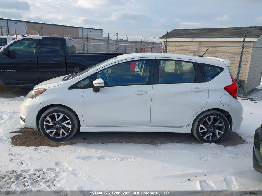 2017 Nissan Versa Note 1.6 S/1.6 Sl/1.6 Sr/1.6 Sv VIN: 3N1CE2CPXHL371641 Lot: 12448627