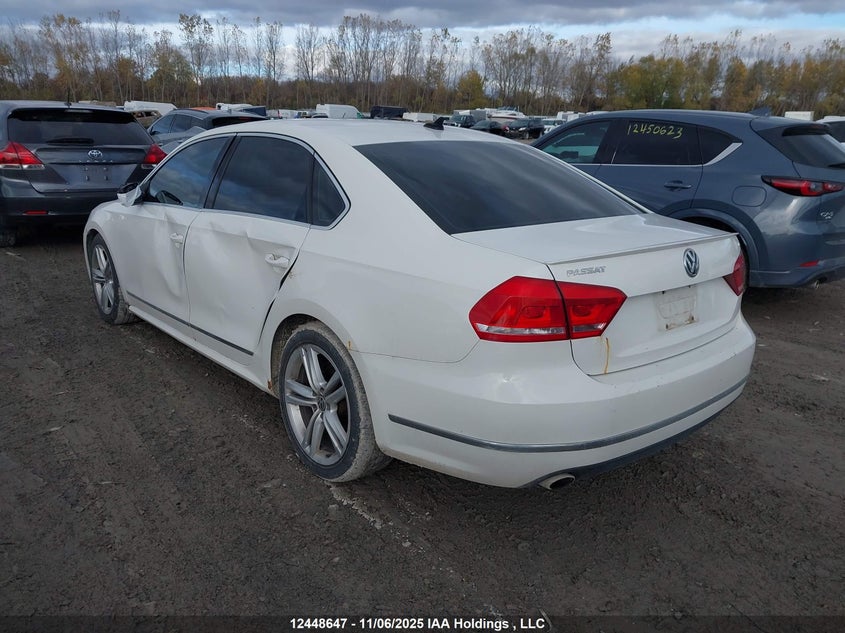 1VWCN7A34EC110472 2014 VOLKSWAGEN PASSAT photo no. 3