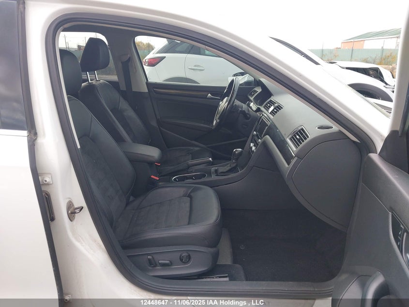 1VWCN7A34EC110472 2014 VOLKSWAGEN PASSAT photo no. 5