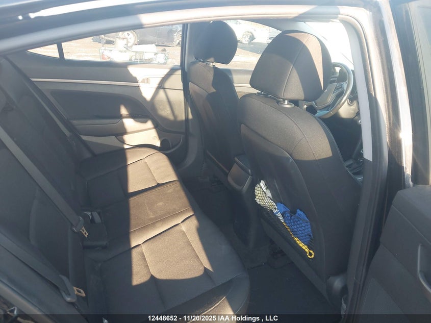 KMHD84LFXHU399792 2017 HYUNDAI ELANTRA photo no. 8