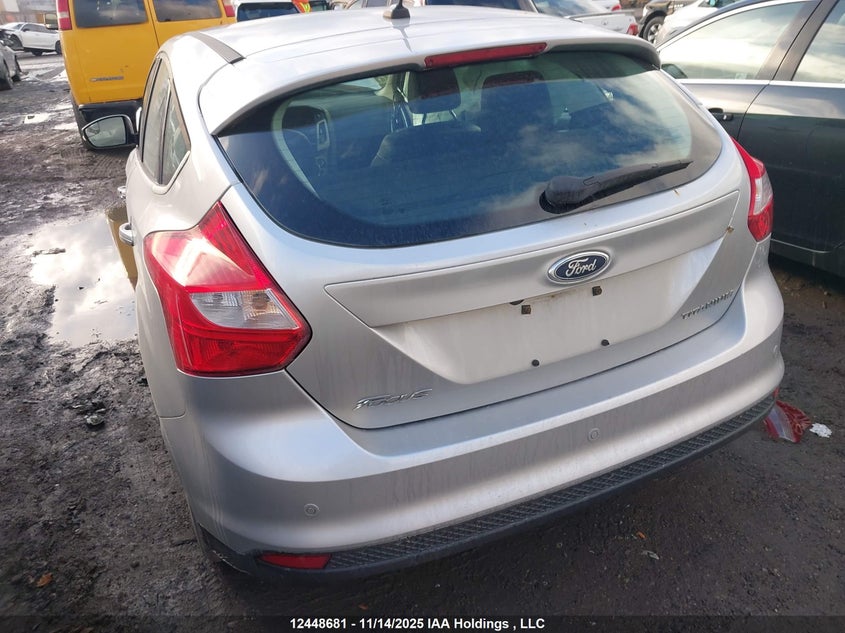 1FAHP3N2XCL186763 2012 FORD FOCUS photo no. 3