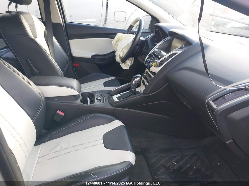 1FAHP3N2XCL186763 2012 FORD FOCUS photo no. 5