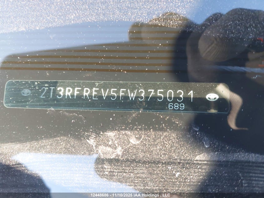 2T3RFREV5FW375031 2015 TOYOTA RAV 4 photo no. 19
