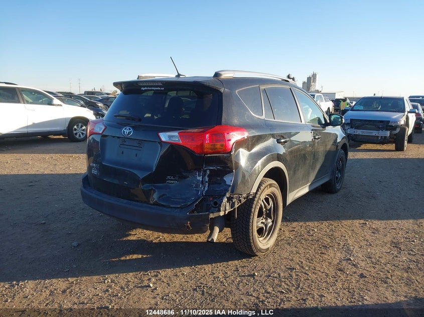 2T3RFREV5FW375031 2015 TOYOTA RAV 4 photo no. 4