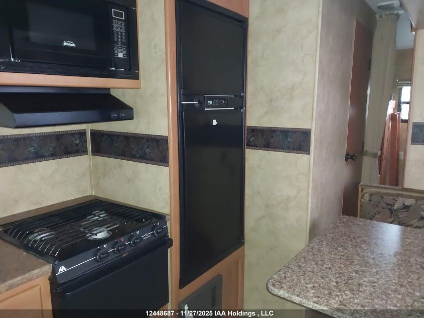 2010 Keystone Keystone VIN: 4YDT31R25A7202157 Lot: 12448687