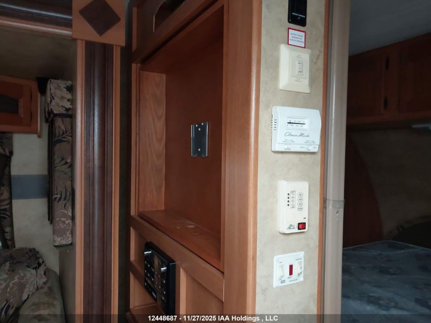 2010 Keystone Keystone VIN: 4YDT31R25A7202157 Lot: 12448687