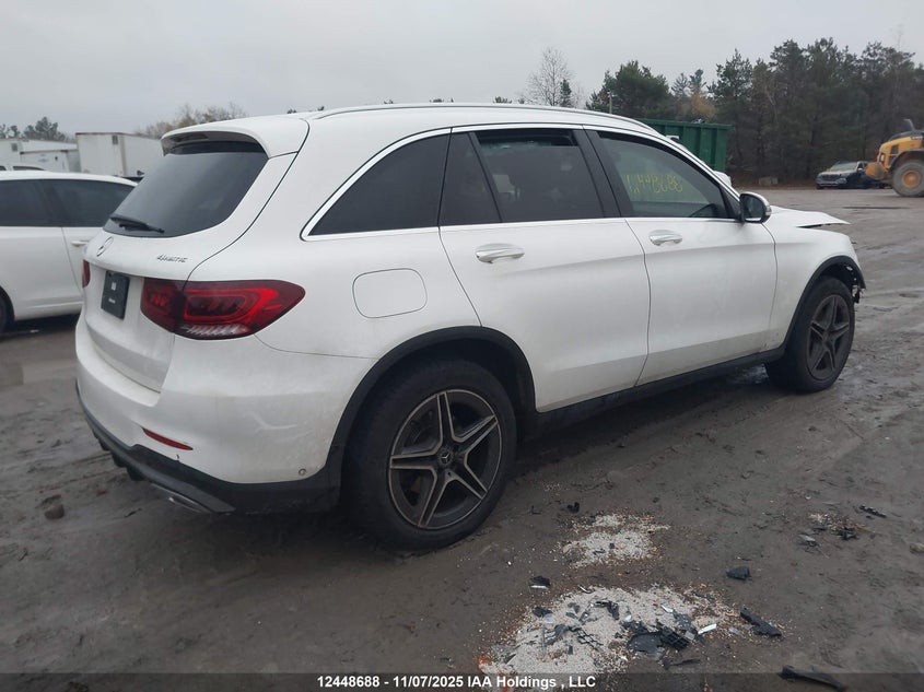 WDC0G8EB2LV216115 2020 MERCEDES-BENZ GLC photo no. 4