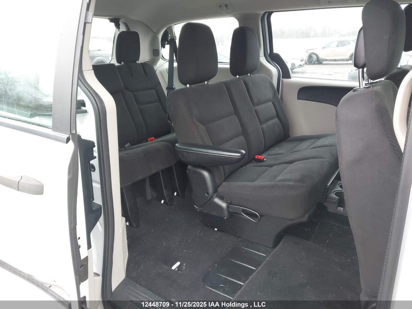 2015 Dodge Grand Caravan VIN: 2C4RDGBG5FR678868 Lot: 12448709