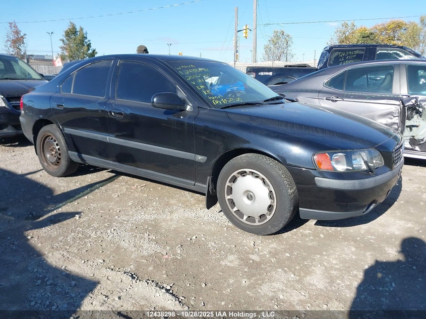 YV1RH58D522111357 2002 Volvo S60 Awd auction photo 1