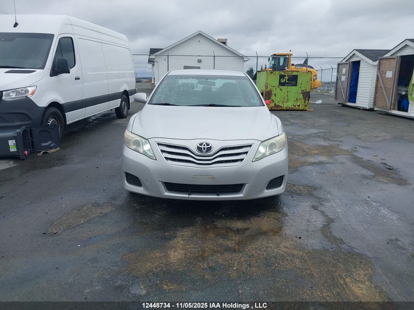 4T1BF3EK5BU180005 2011 TOYOTA CAMRY photo no. 13