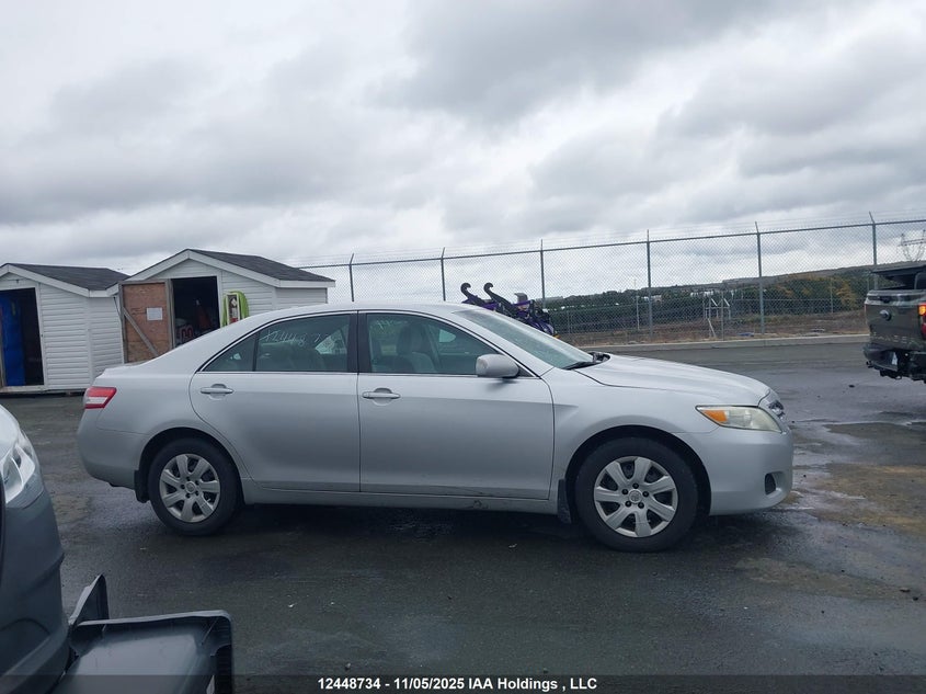 4T1BF3EK5BU180005 2011 TOYOTA CAMRY photo no. 14